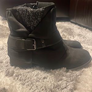 Black & knit Ankle boots. Zippers on the side for easy on and off.